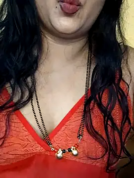 Snapshot of Angel0731 chatting on May 15, 9:38 am Angel0731 online show from May 15, 9:38 am