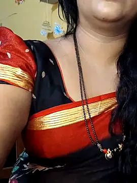 Snapshot of Angel0731 chatting on June 8, 5:02 pm Angel0731 online show from June 8, 5:02 pm