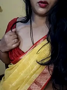 Snapshot of Angel0731 chatting on June 12, 5:12 pm Angel0731 online show from June 12, 5:12 pm