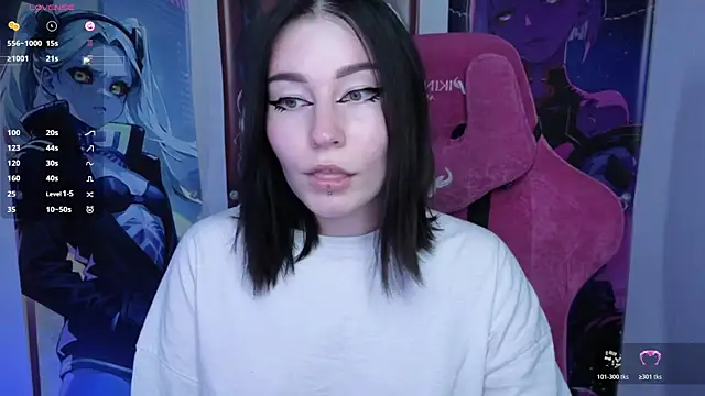 Snapshot of MargarettRose chatting on April 27, 1:47 am MargarettRose online show from April 27, 1:47 am