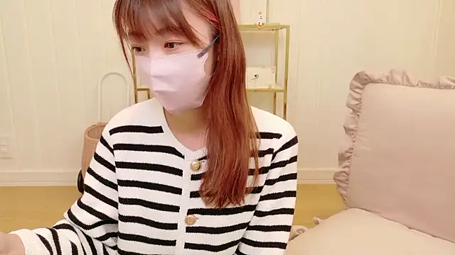 SUZU 1201 online show from September 19, 4:03 am