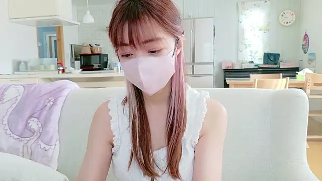 Snapshot of SUZU_1201 chatting on February 16, 12:40 am SUZU 1201 online show from February 16, 12:40 am