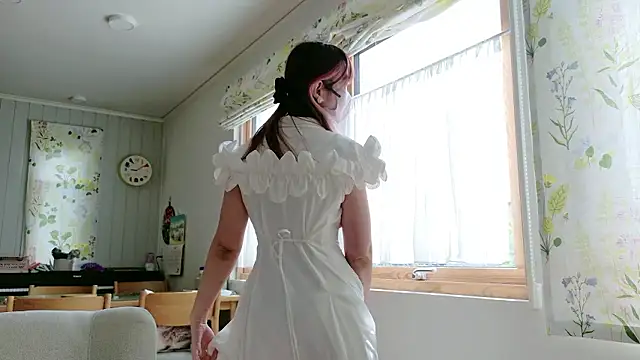 Snapshot of SUZU_1201 chatting on May 30, 12:08 am SUZU 1201 online show from May 30, 12:08 am