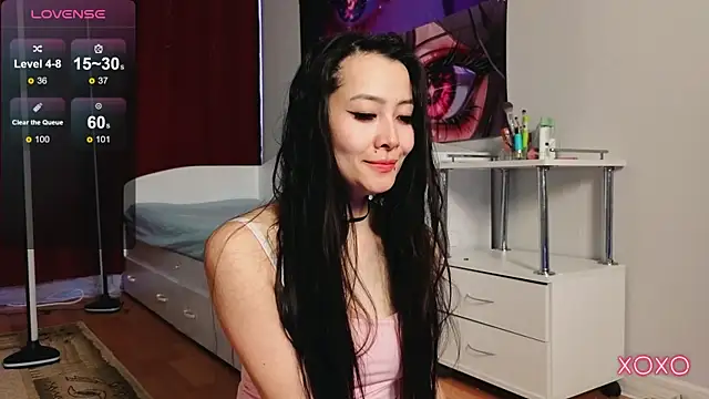 Milly  Foxy online show from April 1, 12:06 pm