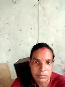 Snapshot of Hello_pinki chatting on September 18, 4:47 am Hello pinki online show from September 18, 4:47 am