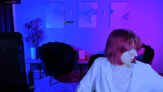 gloria bubble online show from April 13, 2:06 am