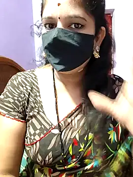 luci-queen online show from September 14, 4:44 am