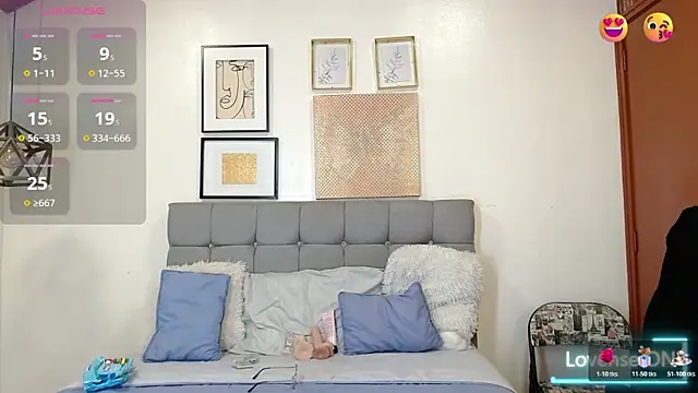  naomi s online show from February 25, 1:54 pm