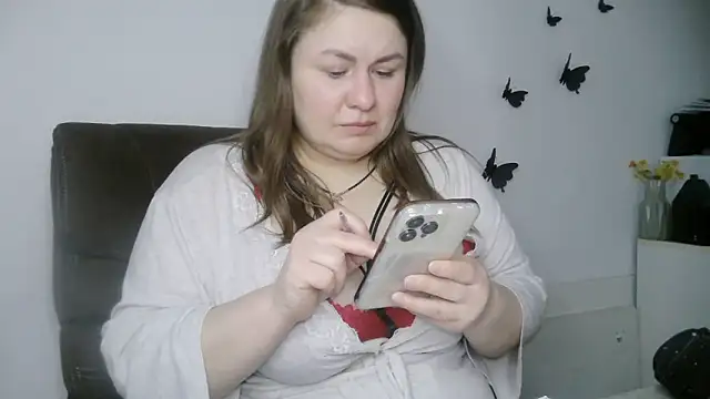 Snapshot of MartaXLove chatting on April 27, 4:16 pm MartaXLove online show from April 27, 4:16 pm