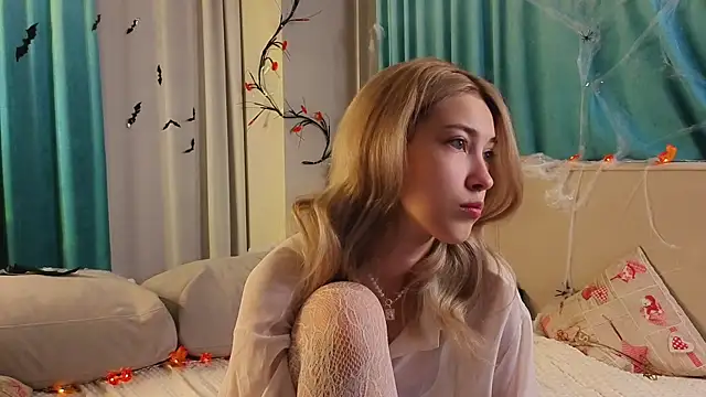 AngelicRice online show from November 1, 11:12 am