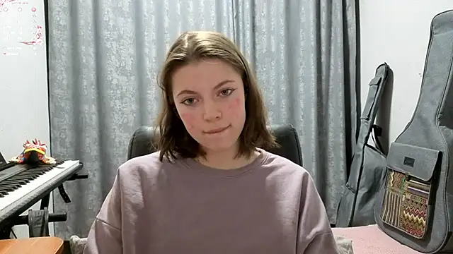 Snapshot of CutieAnny chatting on May 26, 8:38 pm CutieAnny online show from May 26, 8:38 pm