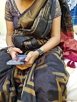 Snapshot of hot_spicey chatting on May 5, 5:43 pm hot spicey online show from May 5, 5:43 pm