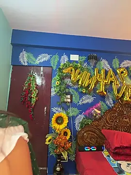 V-Hot-Sweti online show from February 25, 4:05 pm