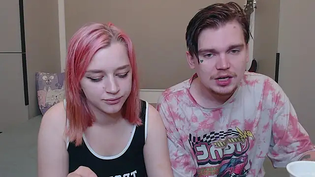 Snapshot of JackOffJills chatting on September 15, 6:30 pm JackOffJills online show from September 15, 6:30 pm