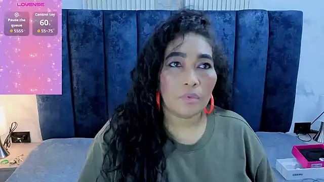 yunkeyc online show from November 25, 2:33 am