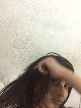 Snapshot of Marianasapequinha chatting on September 15, 8:42 pm Marianasapequinha online show from September 15, 8:42 pm