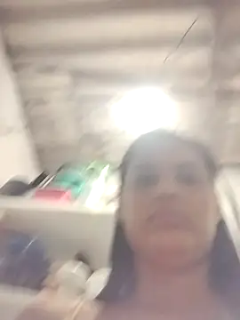 Snapshot of Marianasapequinha chatting on October 28, 12:58 am Marianasapequinha online show from October 28, 12:58 am