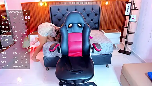 ladymercury1 online show from January 6, 7:17 pm