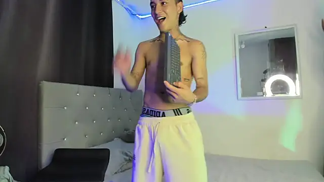 twinkDuohot online show from January 16, 6:39 am