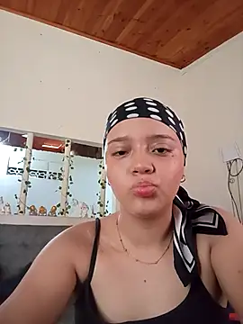 Snapshot of tony_and_katy chatting on January 9, 2:31 pm tony and katy online show from January 9, 2:31 pm