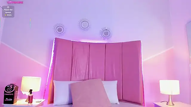  mia foxx online show from September 29, 8:02 pm