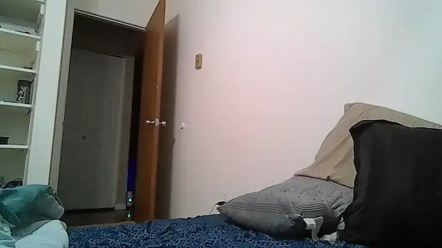 Snapshot of Mr_nightfall chatting on June 12, 1:59 am Mr nightfall online show from June 12, 1:59 am