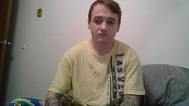 Snapshot of Mr_nightfall chatting on August 3, 3:16 am Mr nightfall online show from August 3, 3:16 am