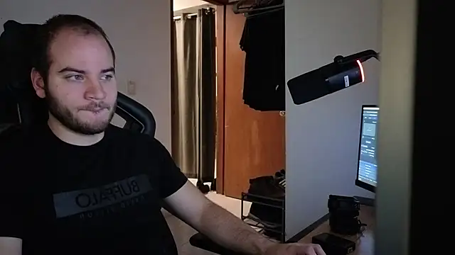 Snapshot of Paul00474 chatting on November 6, 4:41 pm Paul00474 online show from November 6, 4:41 pm