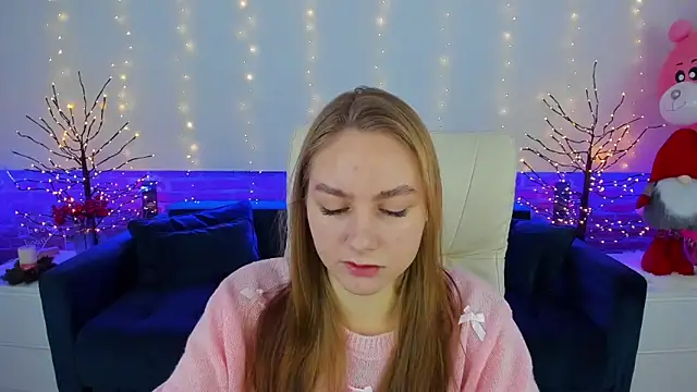 MilaAddams online show from December 19, 6:31 am