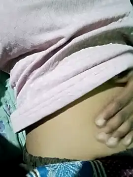Pari queen 44 online show from October 1, 4:24 pm