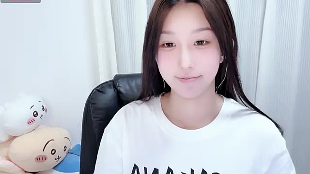 Winnie666- online show from December 15, 5:17 pm