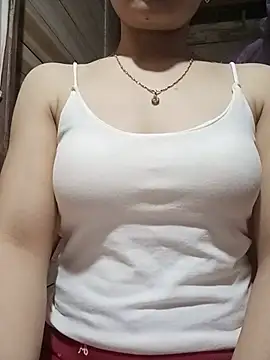 Snapshot of LucyyLy chatting on May 20, 12:11 pm LucyyLy online show from May 20, 12:11 pm