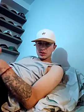 DebutingPathway online show from April 29, 2:10 pm