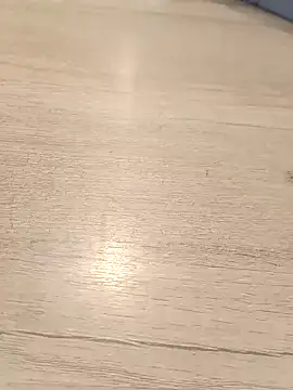 NguyenTrungHieu81 online show from March 22, 5:00 am