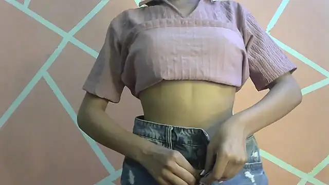 Snapshot of Ritu9 chatting on April 28, 3:50 pm Ritu9 online show from April 28, 3:50 pm