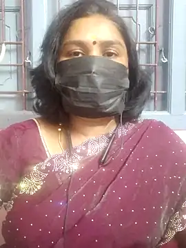 Snapshot of Tamil_Azhaghi25 chatting on June 2, 5:15 pm Tamil Azhaghi25 online show from June 2, 5:15 pm