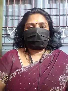 Snapshot of Tamil_Azhaghi25 chatting on June 16, 6:21 pm Tamil Azhaghi25 online show from June 16, 6:21 pm