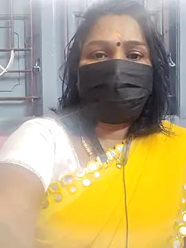 Snapshot of Tamil_Azhaghi25 chatting on July 2, 12:22 pm Tamil Azhaghi25 online show from July 2, 12:22 pm