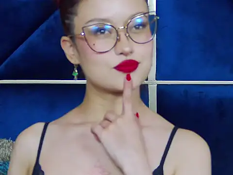 Ivanna Teaser online show from November 4, 9:58 pm