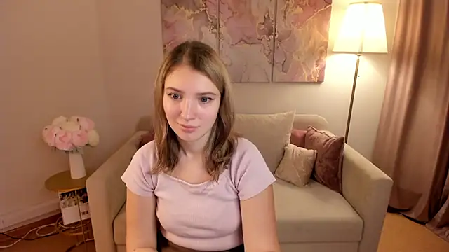 Snapshot of MilinaMorris chatting on October 10, 1:04 am MilinaMorris online show from October 10, 1:04 am