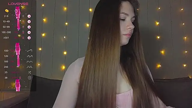 Snapshot of nature_starlight chatting on November 4, 12:04 pm nature starlight online show from November 4, 12:04 pm