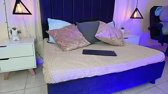 IvyBelle  online show from October 6, 11:40 am