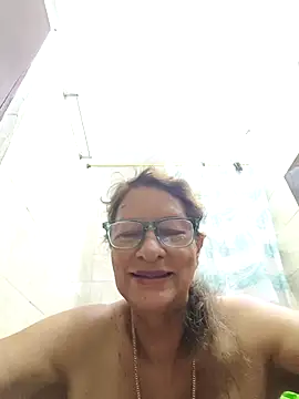 MaryLunne online show from October 25, 1:02 am