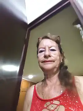 Snapshot of MaryLunne chatting on May 30, 12:19 am MaryLunne online show from May 30, 12:19 am