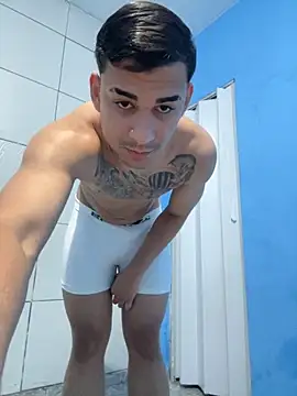 Snapshot of condenovin chatting on September 15, 1:05 am condenovin online show from September 15, 1:05 am