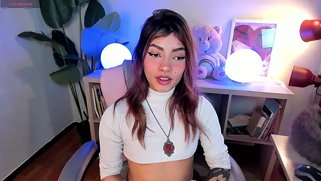 Mystic blue online show from March 12, 1:39 pm