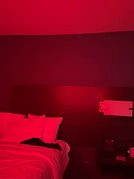 Snapshot of bbwbubbles77 chatting on December 20, 5:58 am bbwbubbles77 online show from December 20, 5:58 am