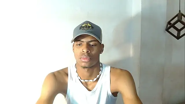 criss zuri online show from October 17, 11:57 am