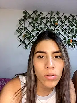 Snapshot of DannaftDavid chatting on October 11, 7:23 pm DannaftDavid online show from October 11, 7:23 pm