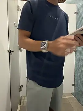 Snapshot of black_xun chatting on July 17, 4:45 pm black xun online show from July 17, 4:45 pm